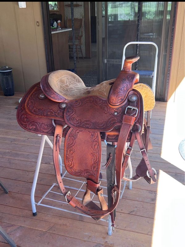 Saddle B00-354